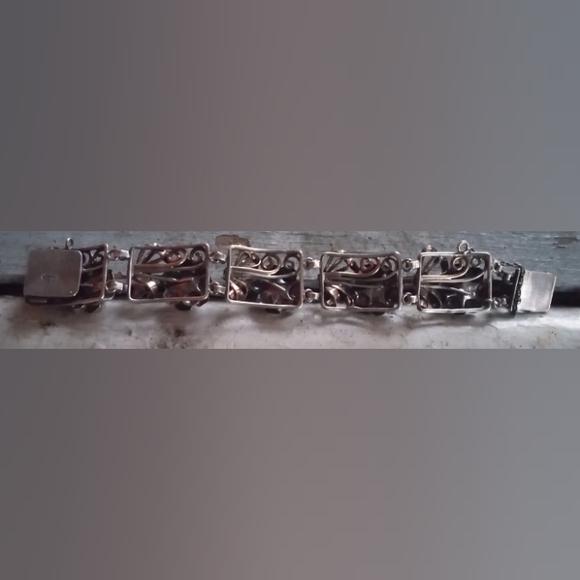 Hobe 1/20 14K GF Sterling  Rhinestones VTG Signed Floral Panel 1940's Bracelet - Picture 7 of 13